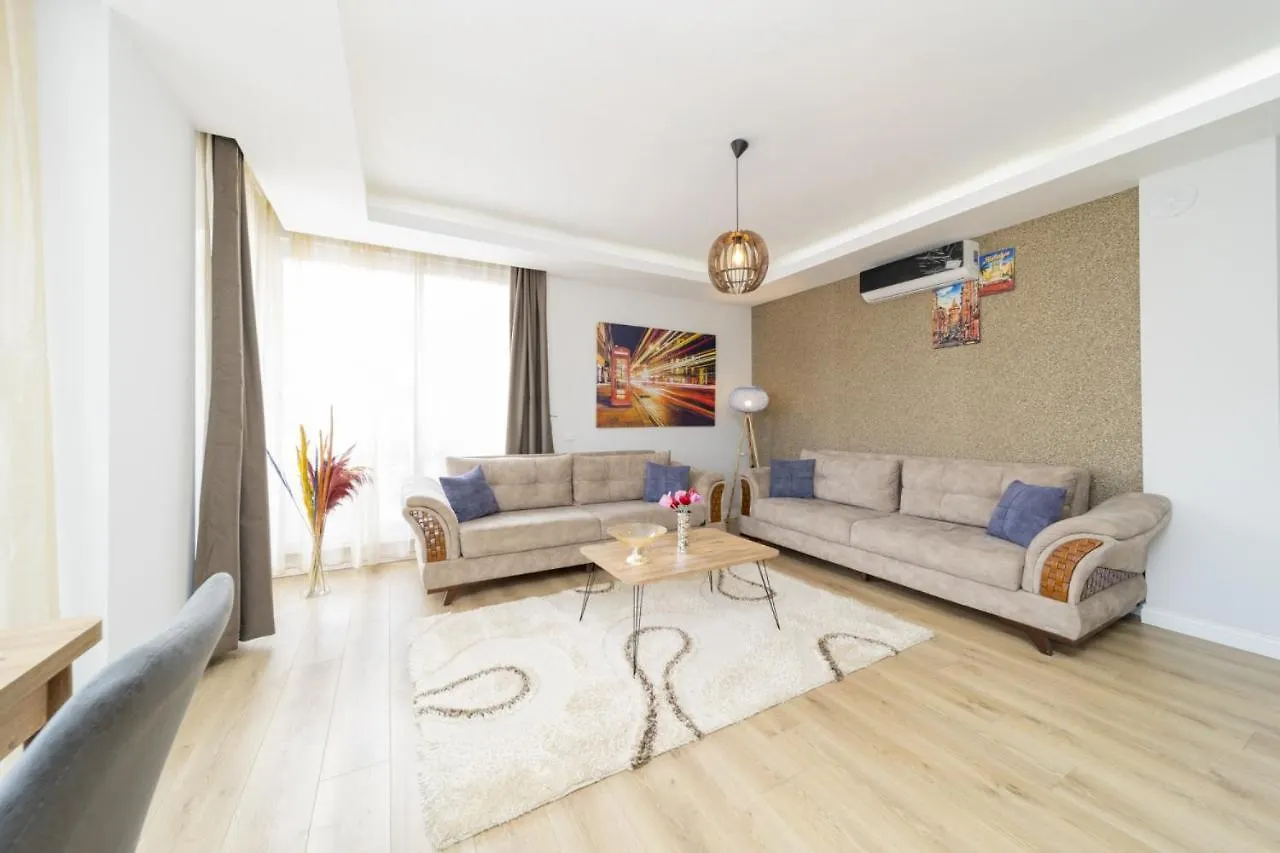 Bright Flat W Balcony 15 Min To Konyaalti Beach Antalya Apartment